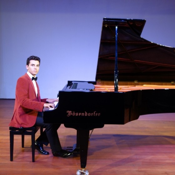 güneş yakartepe piyano Mimar sinan Üniversitesi Devlet Konsertuvarı kuyruklu büyük pianos konser