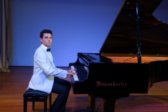 Güneş Yakartepe Piyano Nedir Kimdir Sözlük Ne Demek Genç Piyanist Musikisi Müzik OKUL Piano Büyük piyanoları (5)